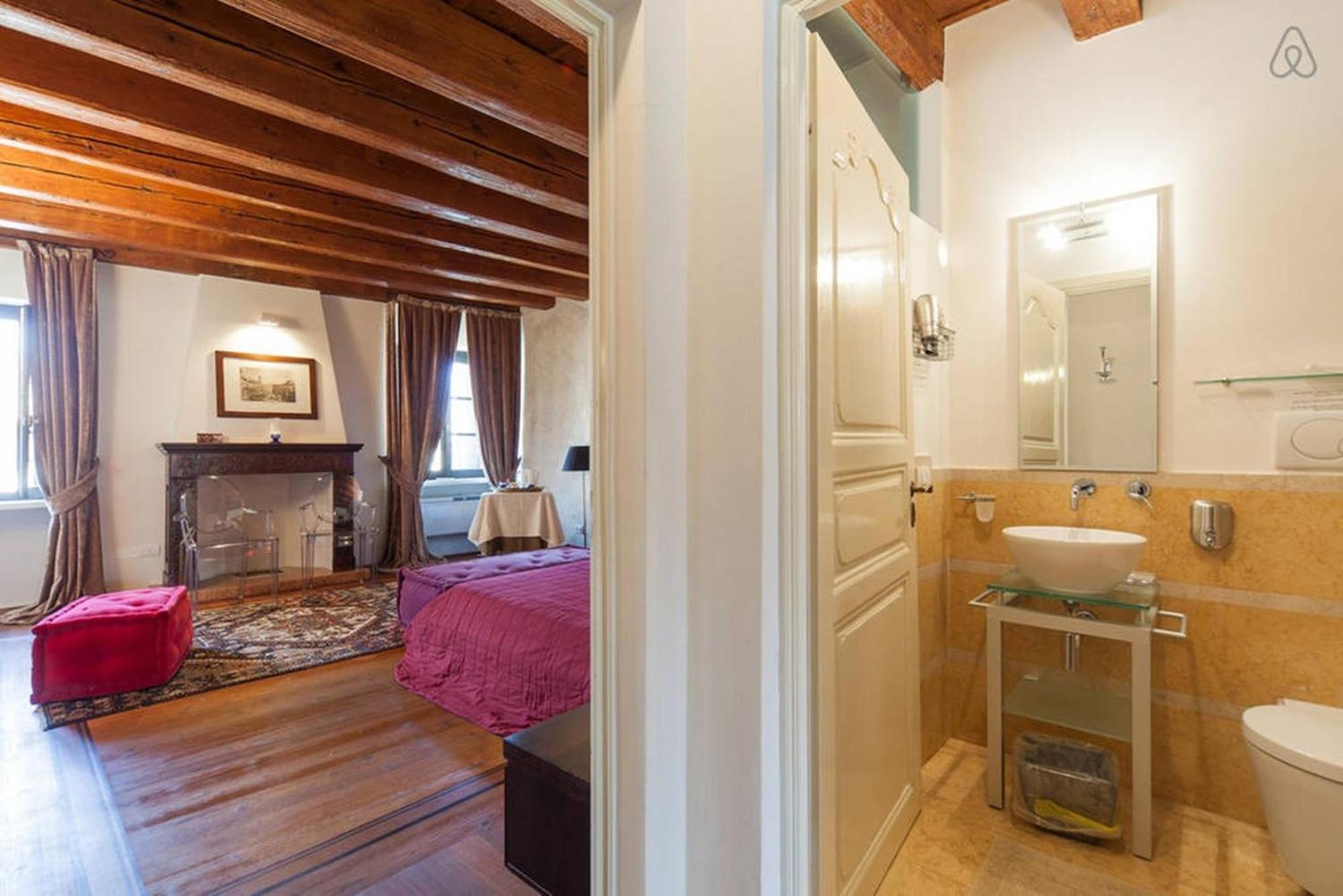 Truly Verona - Delle Erbe Suites Bagian luar foto